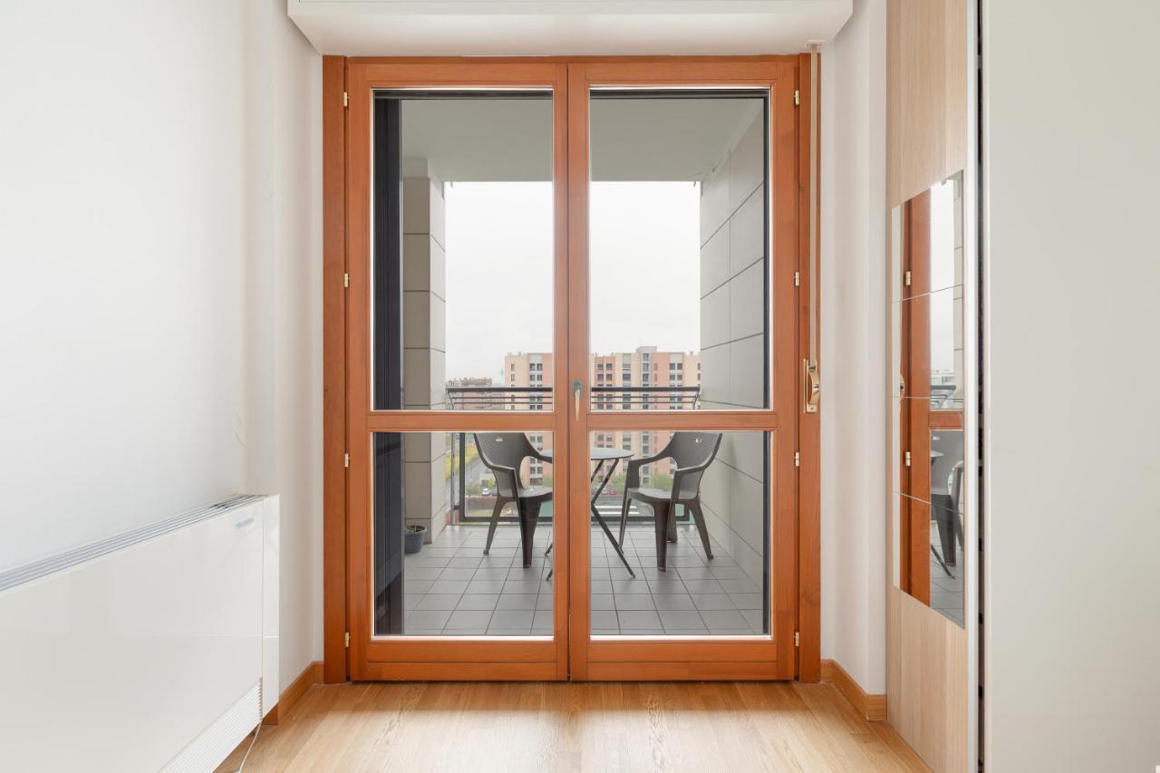 Milan Comfy Apartment X3 - With Balcony Εξωτερικό φωτογραφία